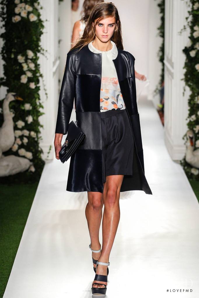 Olivia David featured in  the Mulberry fashion show for Spring/Summer 2014