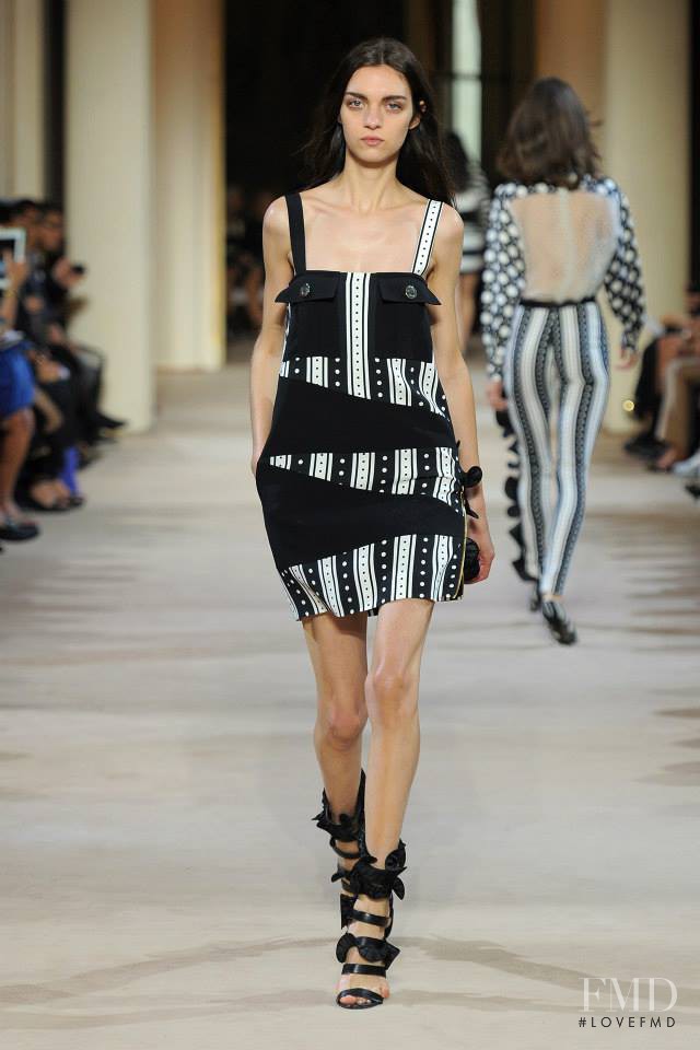 Magda Laguinge featured in  the Emanuel Ungaro fashion show for Spring/Summer 2014
