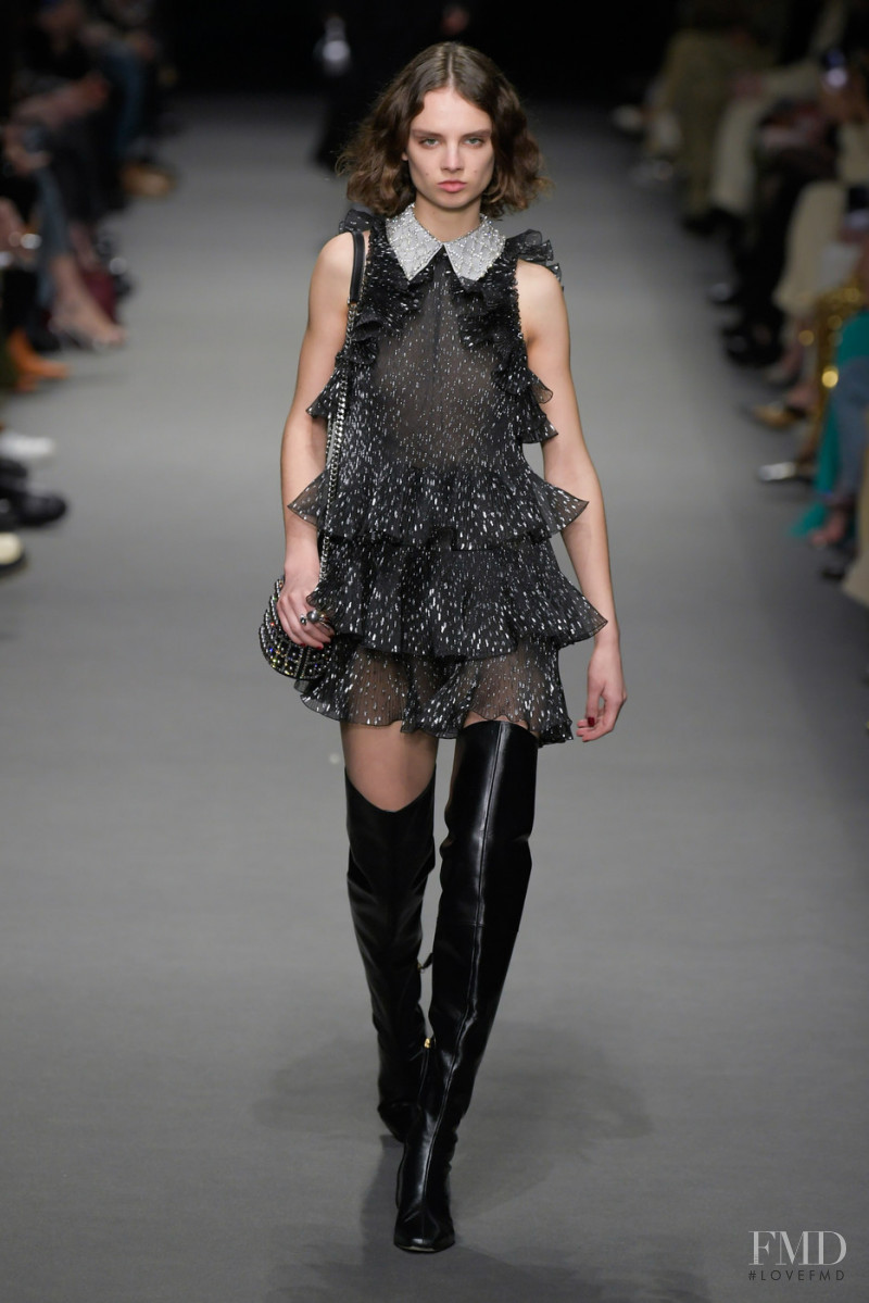 Giselle Norman featured in  the Alberta Ferretti fashion show for Autumn/Winter 2022