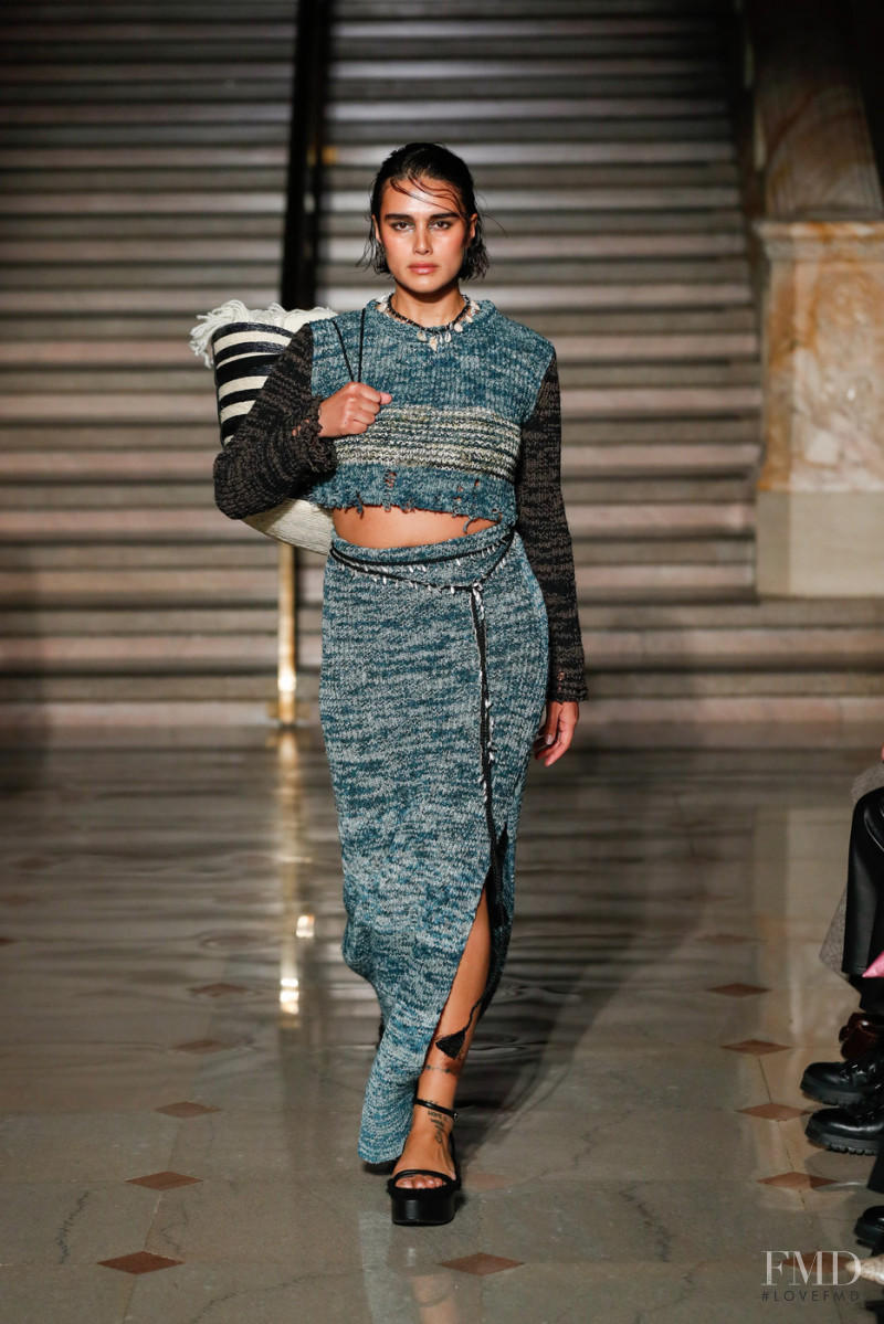 Jill Kortleve featured in  the Altuzarra fashion show for Autumn/Winter 2022