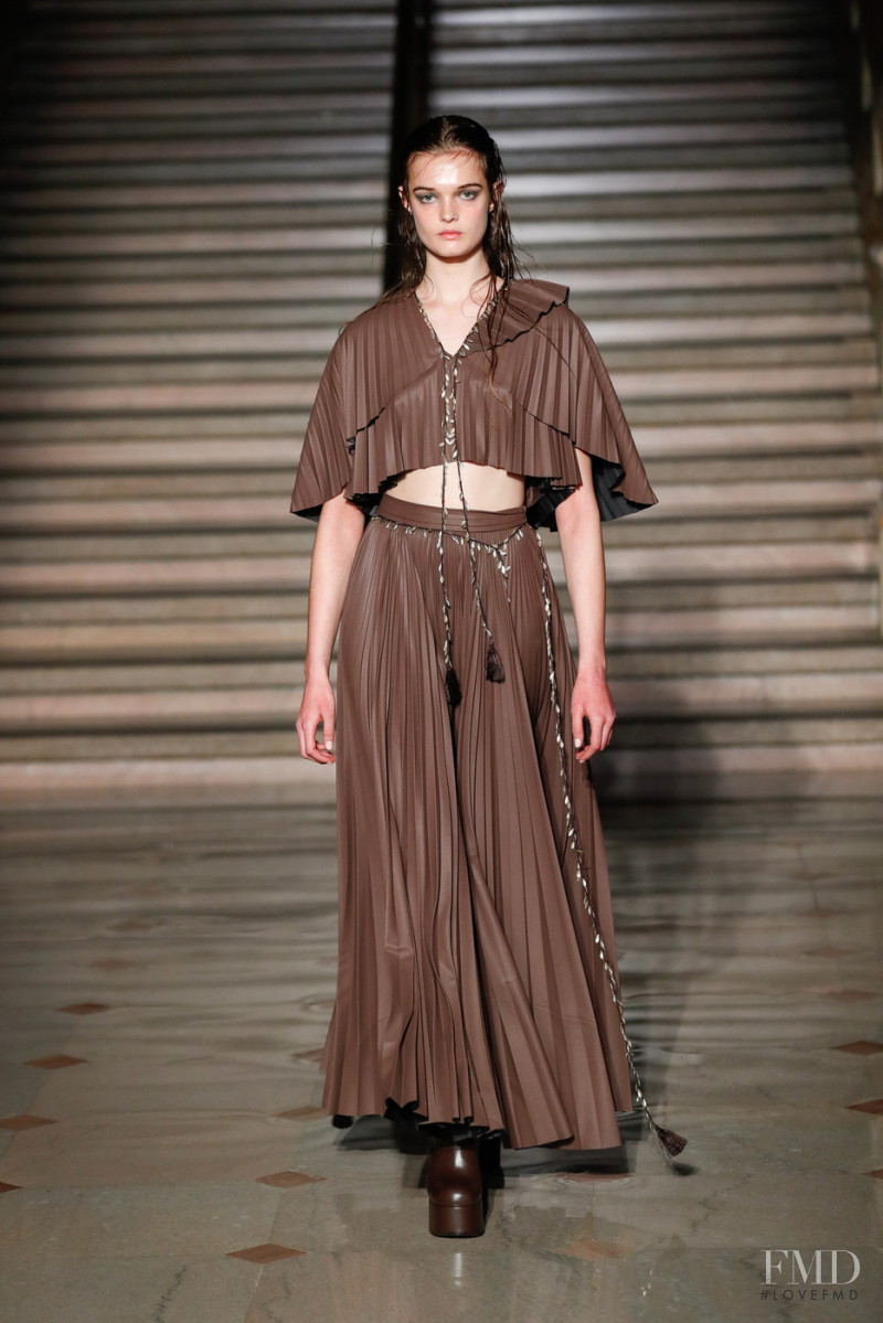 Lulu Tenney featured in  the Altuzarra fashion show for Autumn/Winter 2022