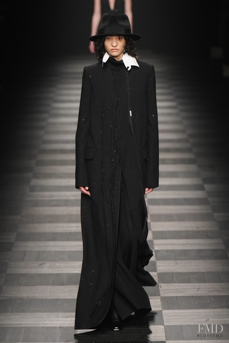 Ann Demeulemeester fashion show for Autumn/Winter 2022