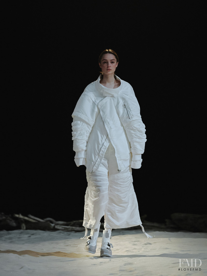 Anrealage fashion show for Autumn/Winter 2022