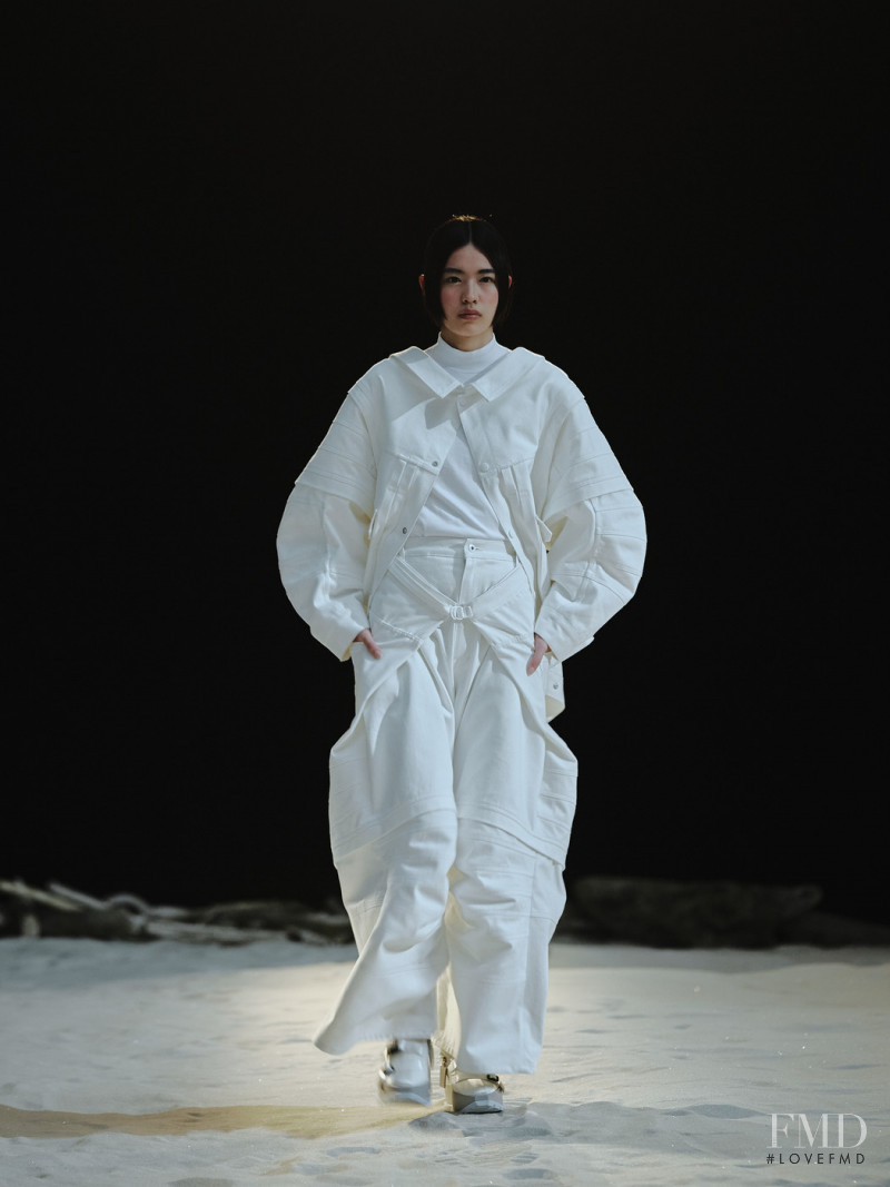Anrealage fashion show for Autumn/Winter 2022