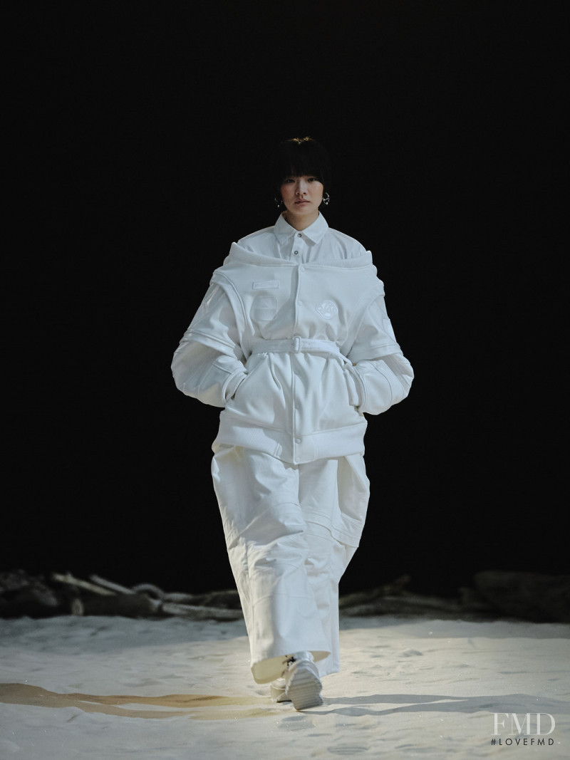 Anrealage fashion show for Autumn/Winter 2022