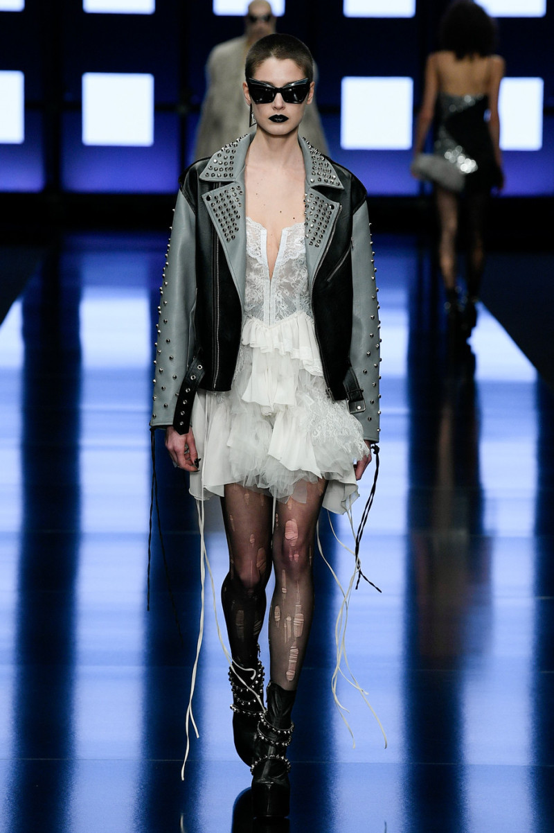Aniye Records fashion show for Autumn/Winter 2022