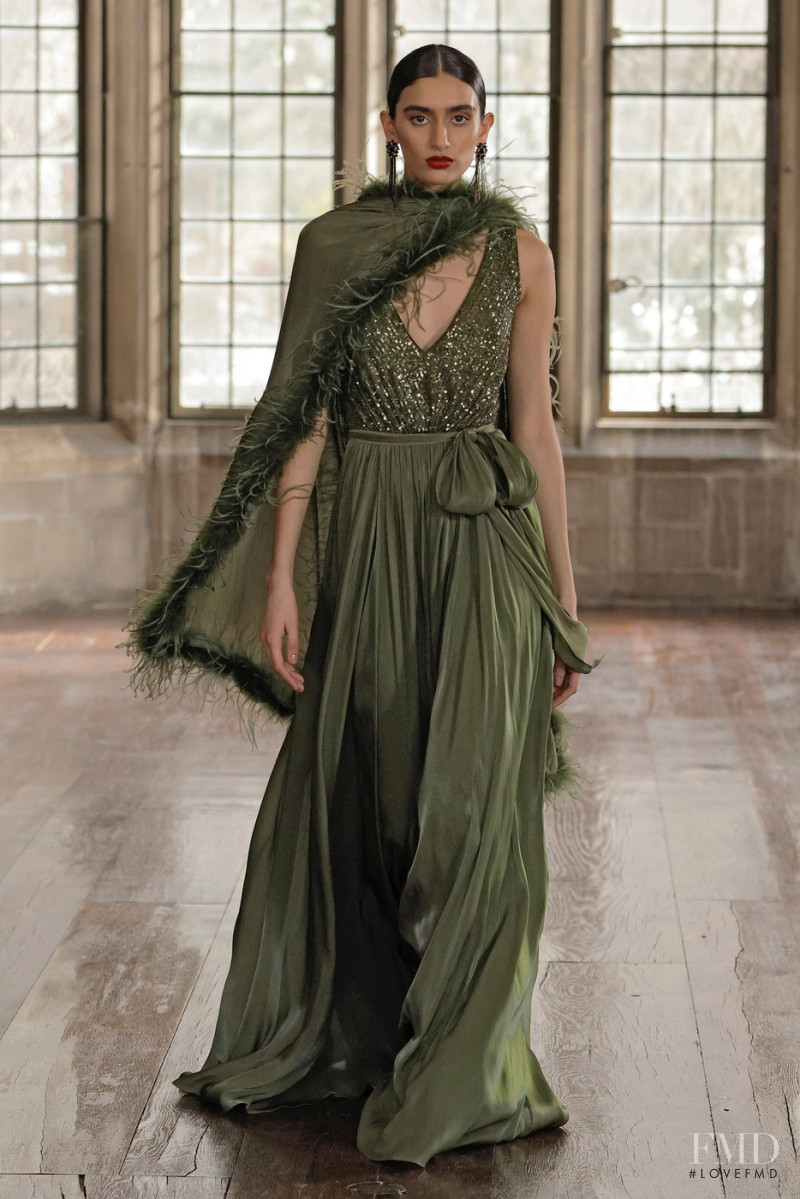 Badgley Mischka fashion show for Autumn/Winter 2022