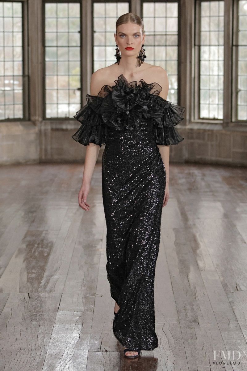 Badgley Mischka fashion show for Autumn/Winter 2022