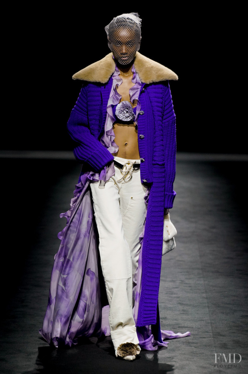 Imari Karanja featured in  the Blumarine fashion show for Autumn/Winter 2022