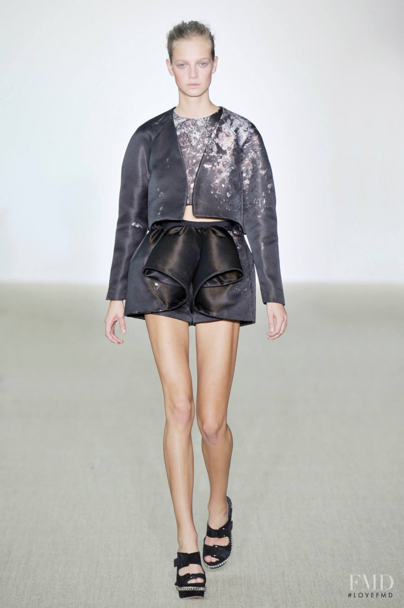 Ine Neefs featured in  the Giambattista Valli fashion show for Spring/Summer 2014