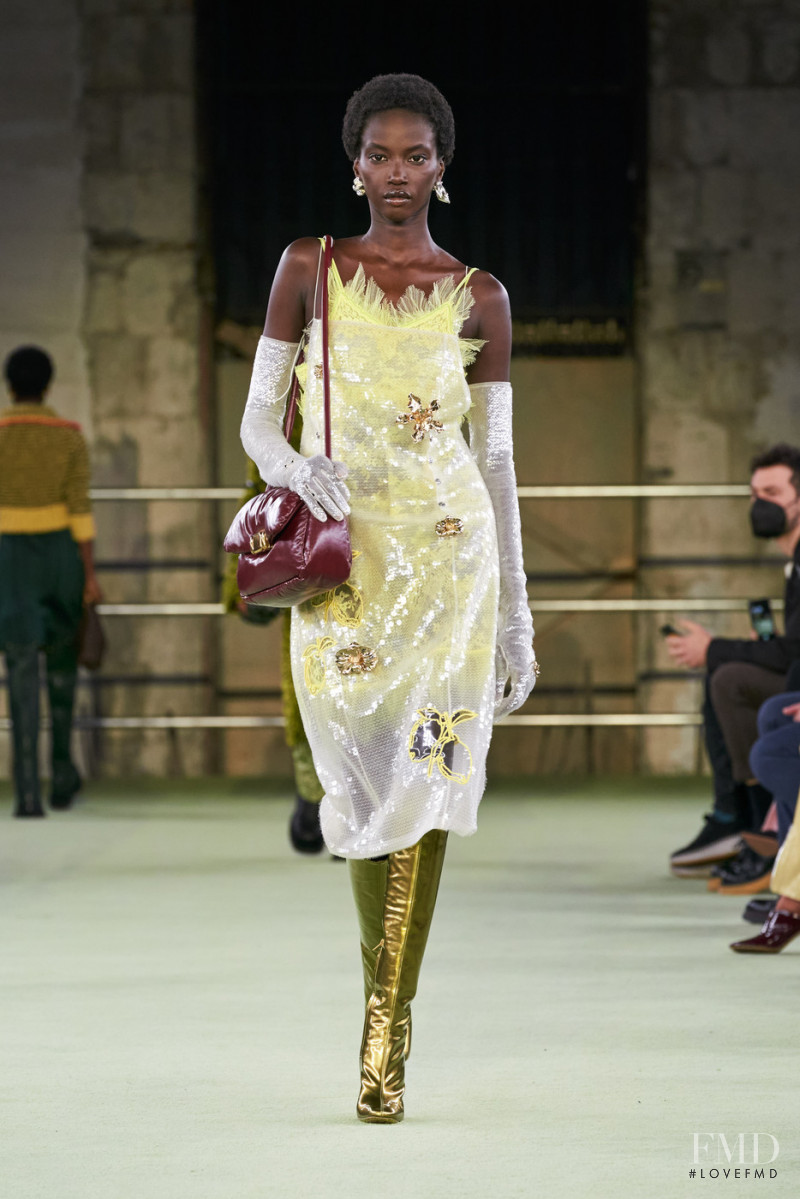 Anok Yai featured in  the Bottega Veneta fashion show for Autumn/Winter 2022