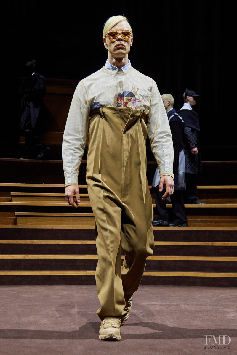 Burberry fashion show for Autumn/Winter 2022