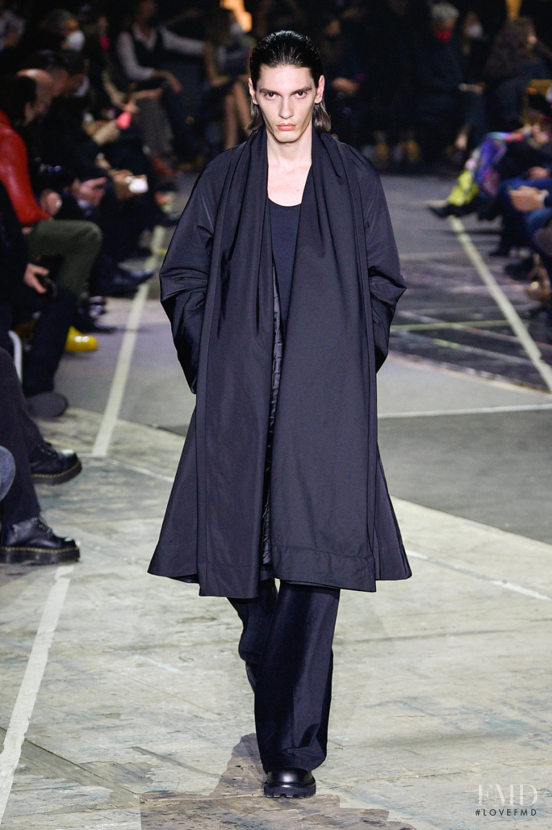 Capasa Milano fashion show for Autumn/Winter 2022