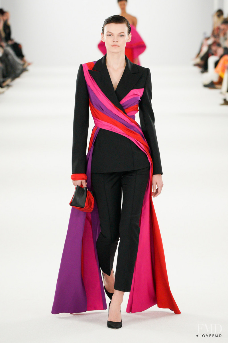 Cara Taylor featured in  the Carolina Herrera fashion show for Autumn/Winter 2022