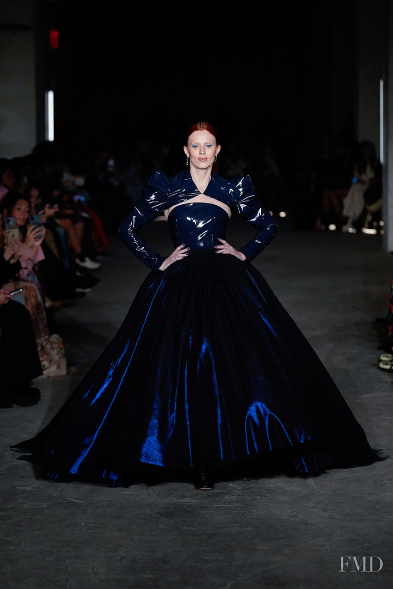 Karen Elson featured in  the Christian Siriano fashion show for Autumn/Winter 2022