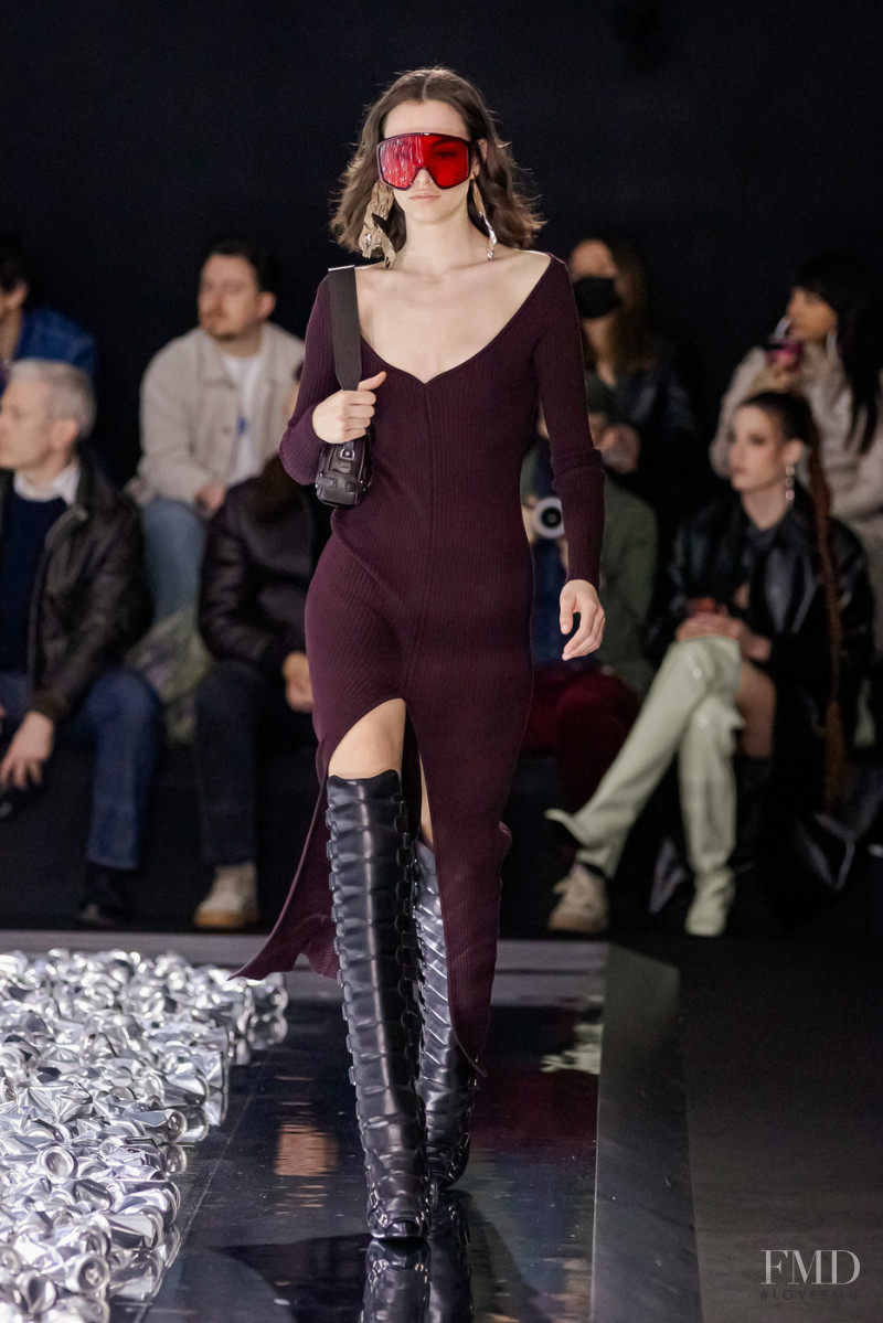 Gloria Zupic featured in  the André Courrèges fashion show for Autumn/Winter 2022