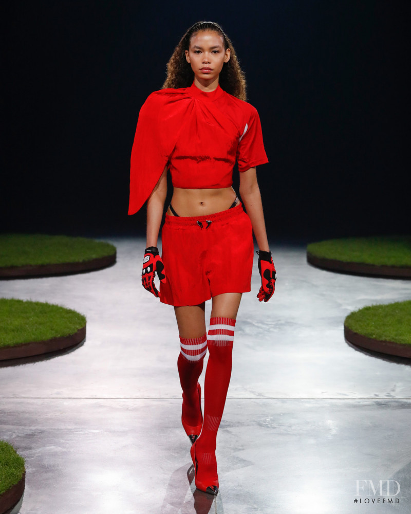 David Koma fashion show for Autumn/Winter 2022