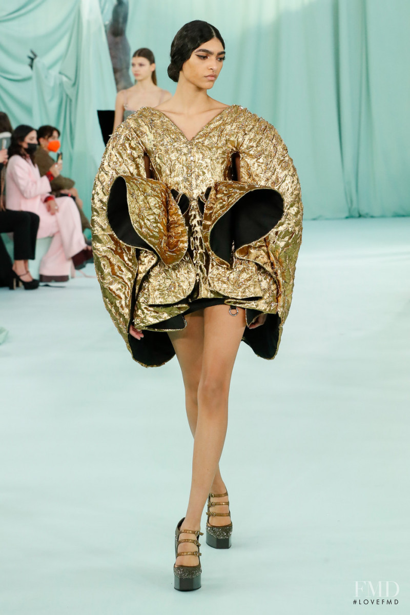 Anita Pozzo featured in  the Del Core fashion show for Autumn/Winter 2022