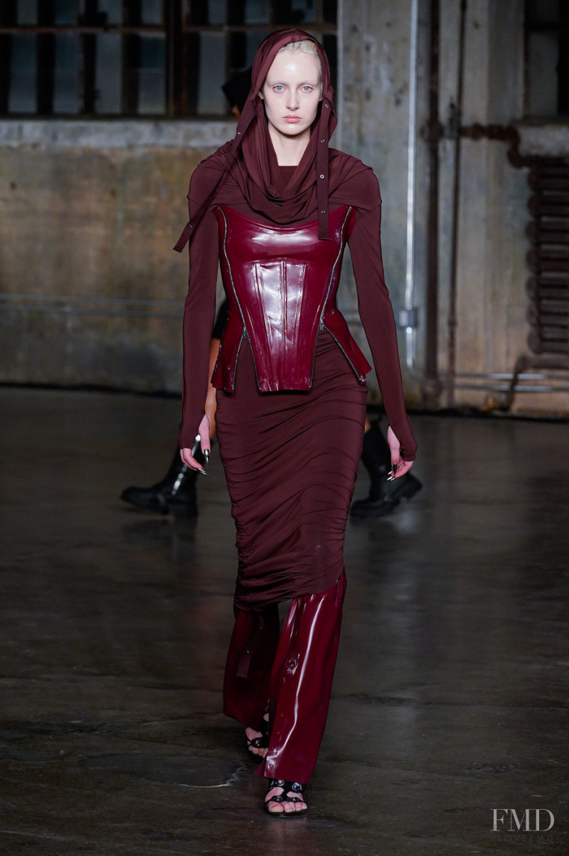 Belle Vanderkley featured in  the Dion Lee fashion show for Autumn/Winter 2022