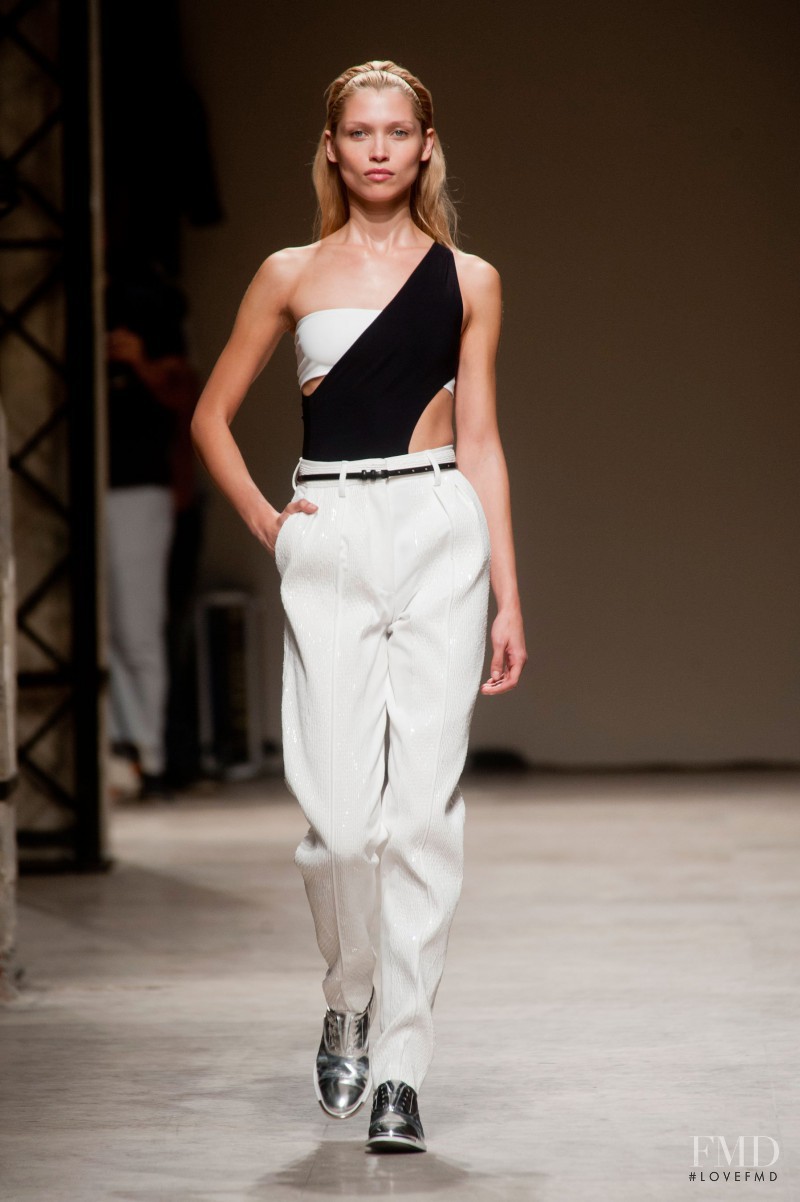 Hana Jirickova featured in  the Barbara Bui fashion show for Spring/Summer 2014