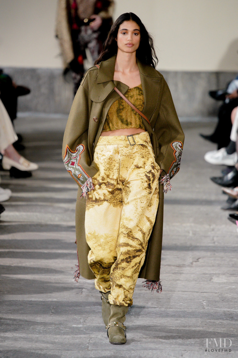 Malika El Maslouhi featured in  the Etro fashion show for Autumn/Winter 2022