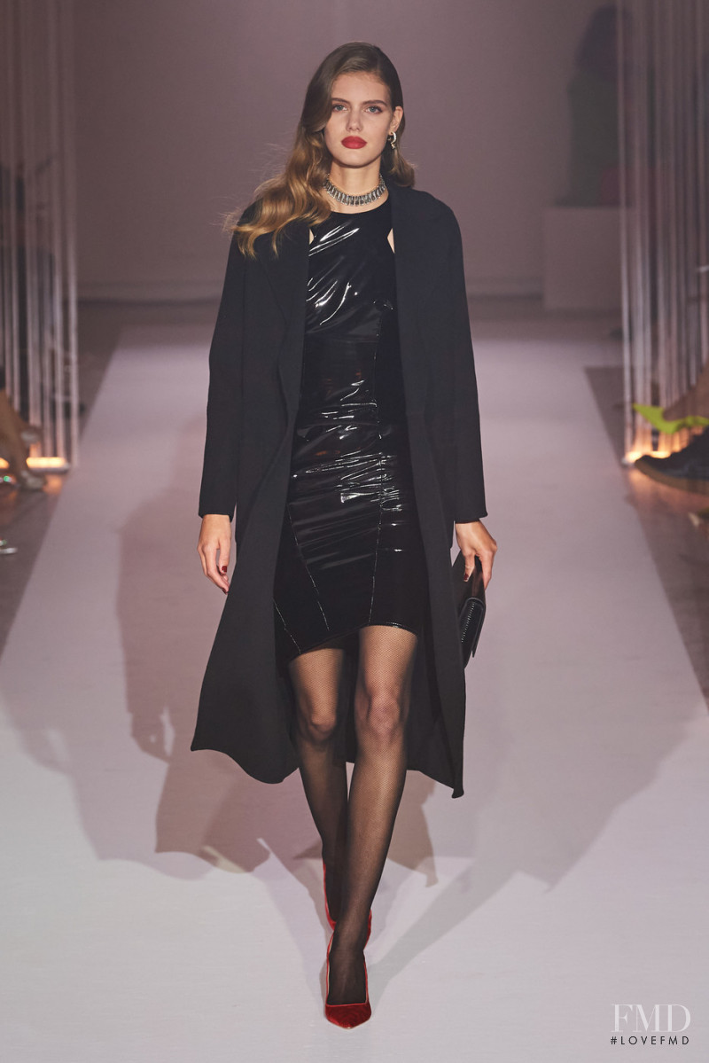 Elisabetta Franchi fashion show for Autumn/Winter 2022