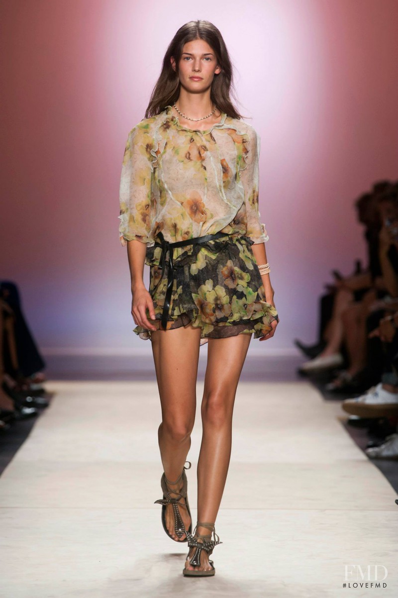 Kendra Spears featured in  the Isabel Marant fashion show for Spring/Summer 2014