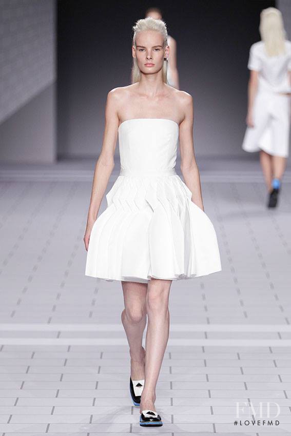 Irene Hiemstra featured in  the Viktor & Rolf fashion show for Spring/Summer 2014