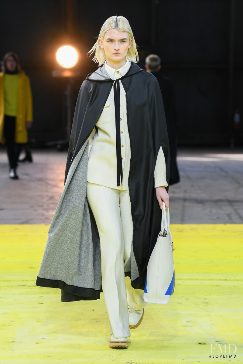 Lara Mullen featured in  the Gabriela Hearst fashion show for Autumn/Winter 2022