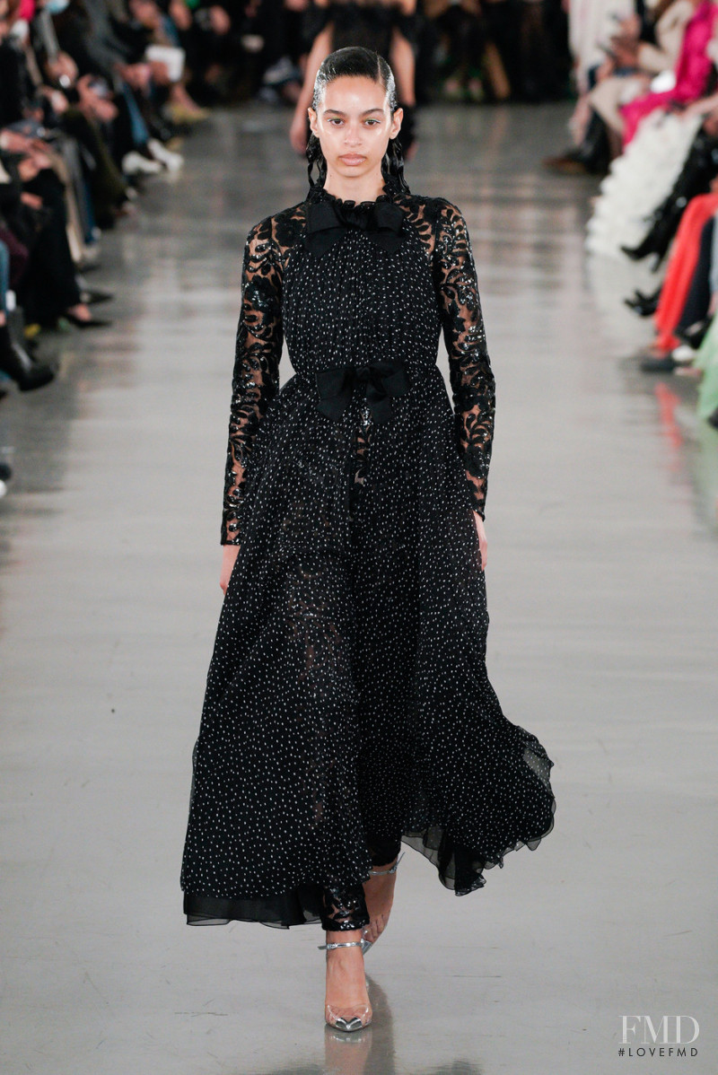 Giambattista Valli fashion show for Autumn/Winter 2022