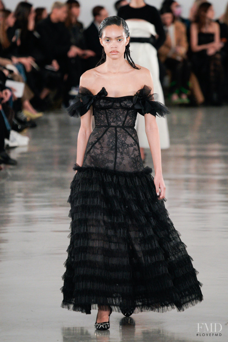 Giambattista Valli fashion show for Autumn/Winter 2022