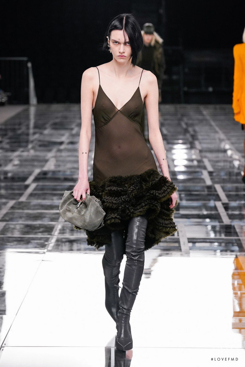 Givenchy fashion show for Autumn/Winter 2022