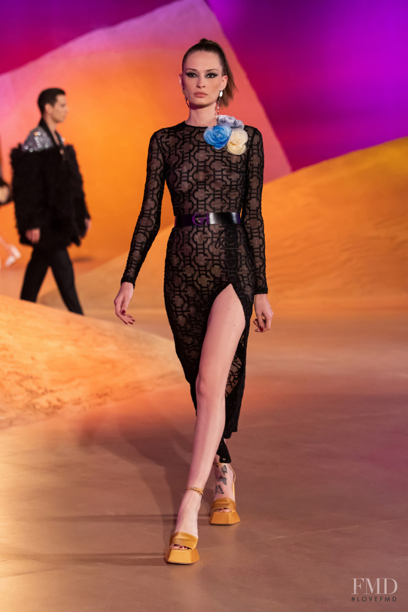 Georges Hobeika fashion show for Autumn/Winter 2022