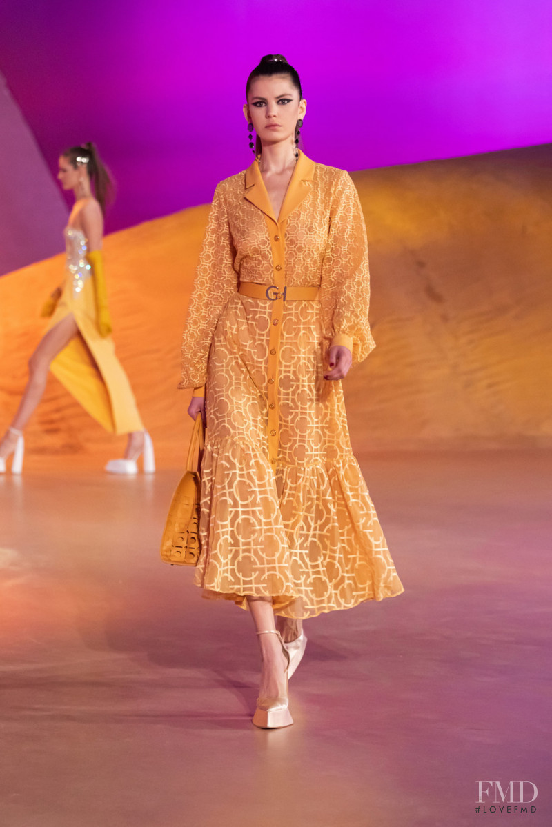 Georges Hobeika fashion show for Autumn/Winter 2022