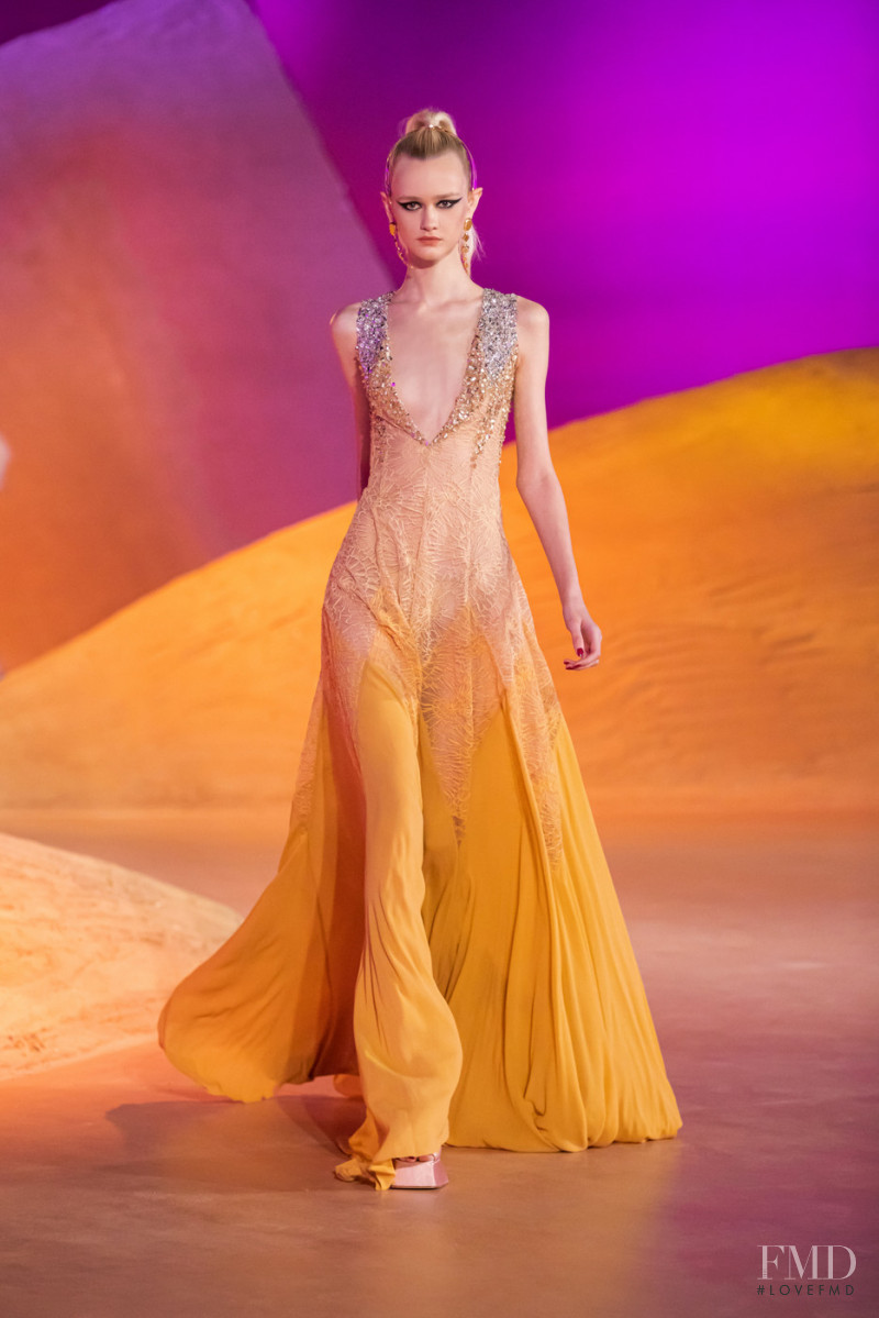 Georges Hobeika fashion show for Autumn/Winter 2022