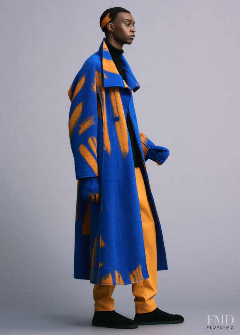 Issey Miyake lookbook for Autumn/Winter 2022