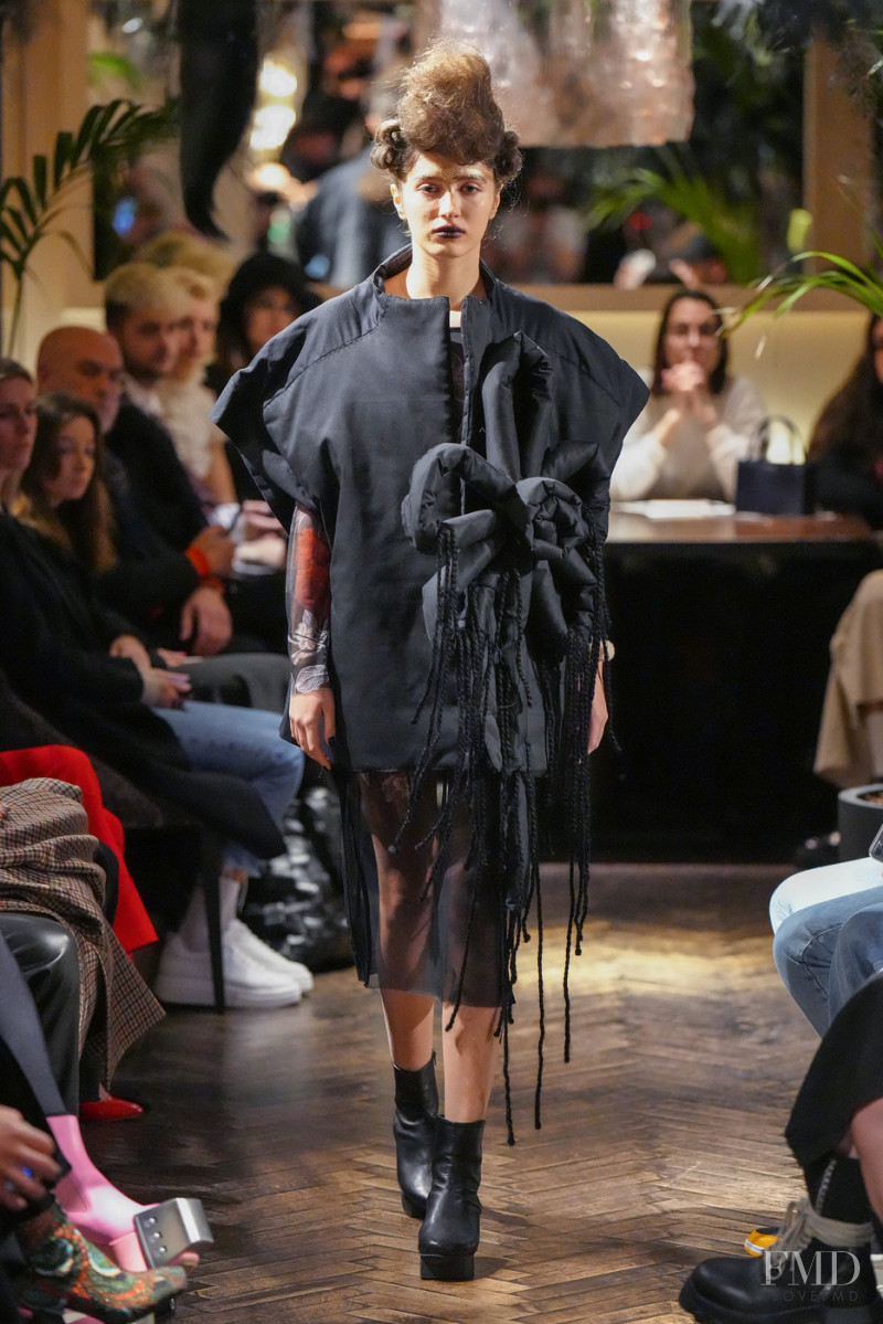 Ia London fashion show for Autumn/Winter 2022