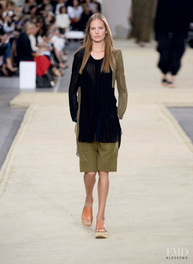 Elisabeth Erm featured in  the Chloe fashion show for Spring/Summer 2014