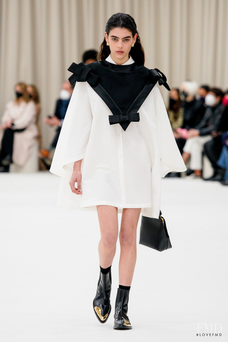 Julia Pacha featured in  the Jil Sander fashion show for Autumn/Winter 2022