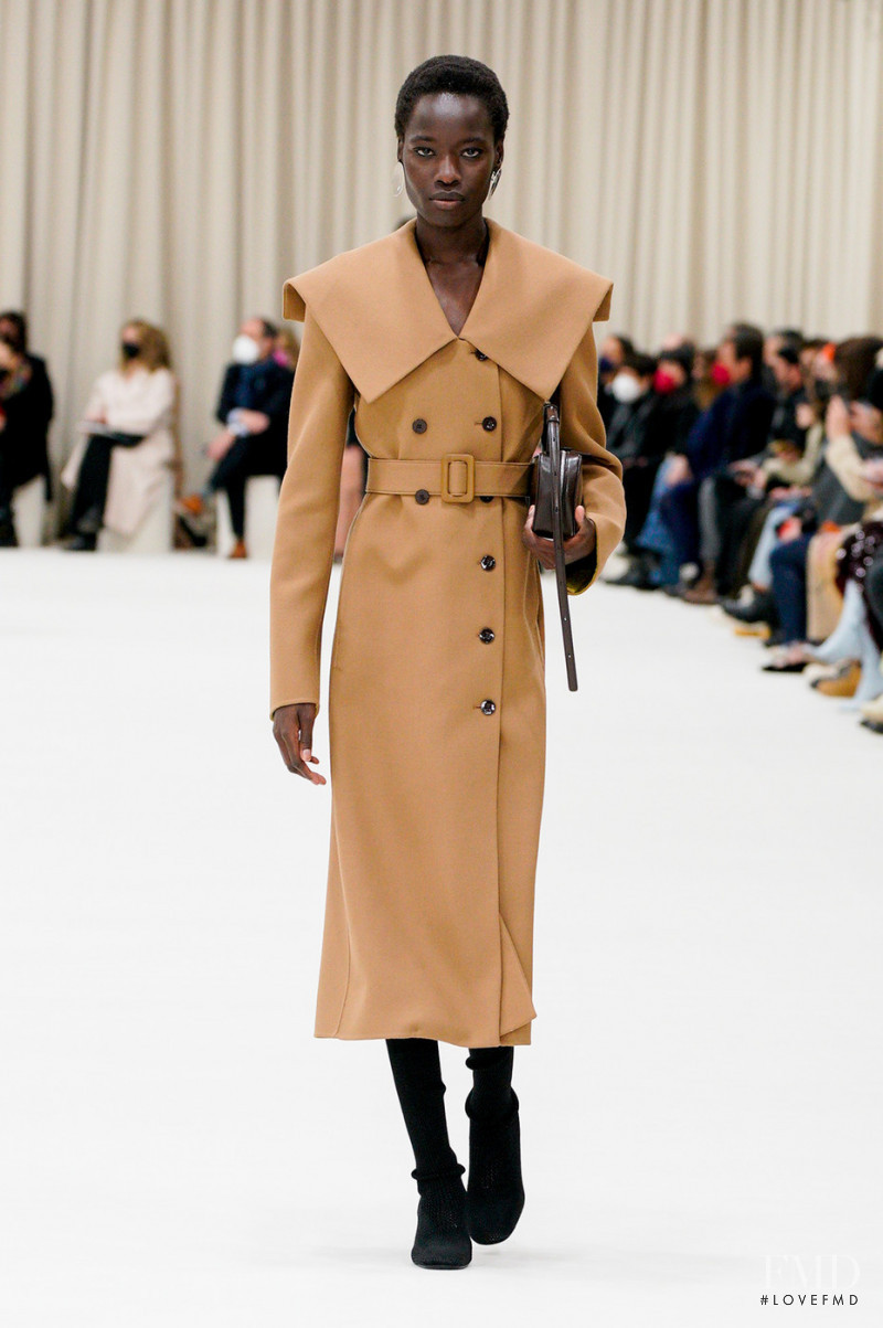 Awar Odhiang featured in  the Jil Sander fashion show for Autumn/Winter 2022