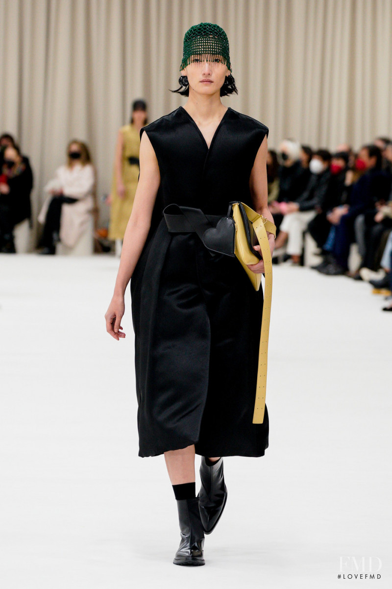 Lina Zhang featured in  the Jil Sander fashion show for Autumn/Winter 2022