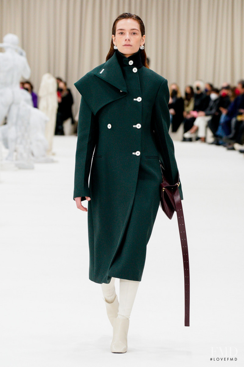 Josephine Guy featured in  the Jil Sander fashion show for Autumn/Winter 2022