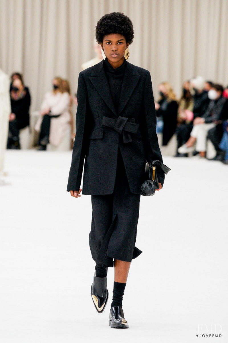 Raysa de Jesus featured in  the Jil Sander fashion show for Autumn/Winter 2022