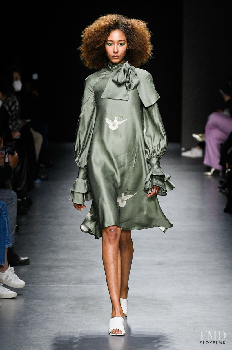 Joy Meribe fashion show for Autumn/Winter 2022