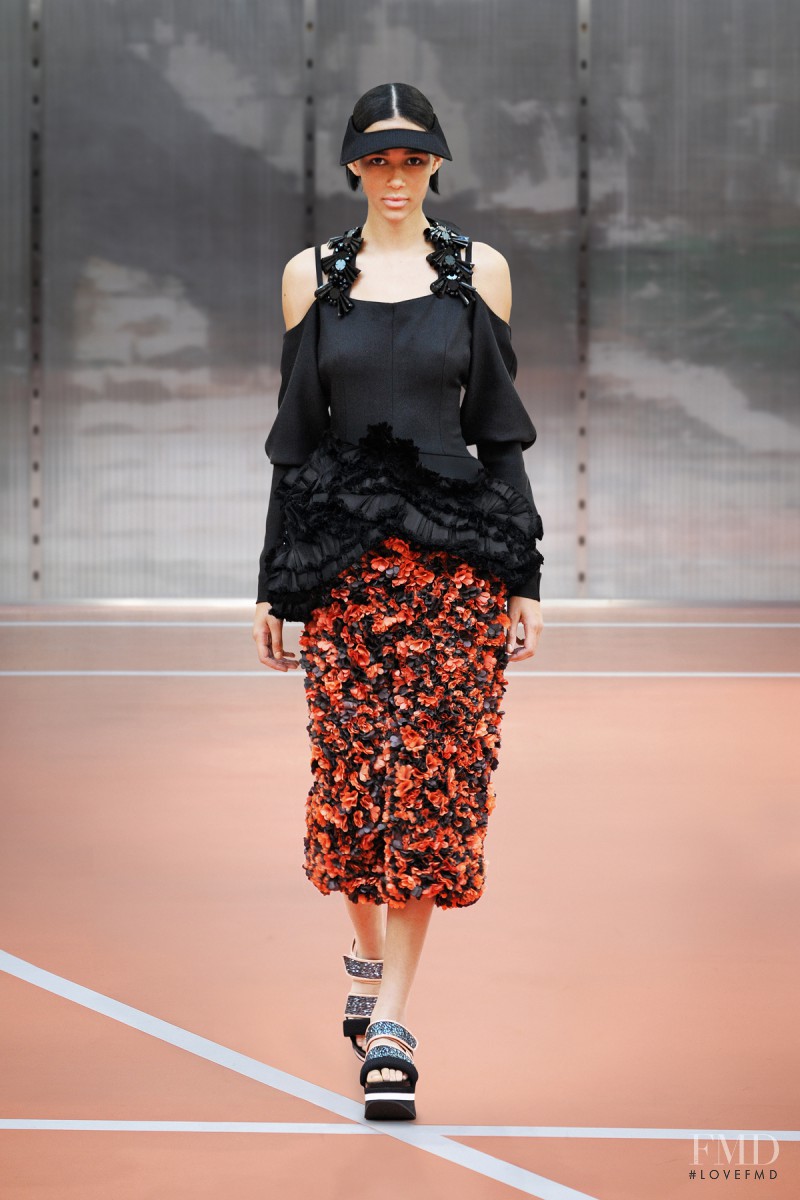 Binx Walton featured in  the Marni fashion show for Spring/Summer 2014