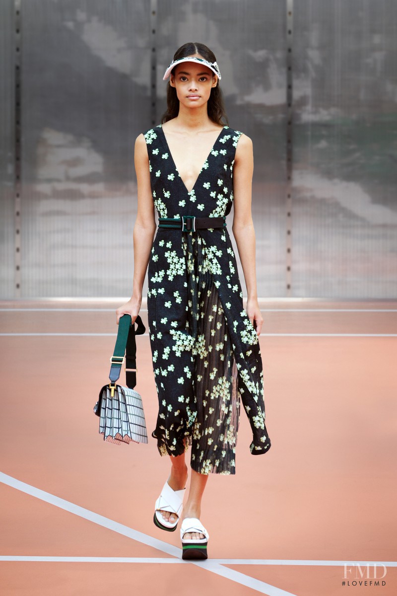 Malaika Firth featured in  the Marni fashion show for Spring/Summer 2014