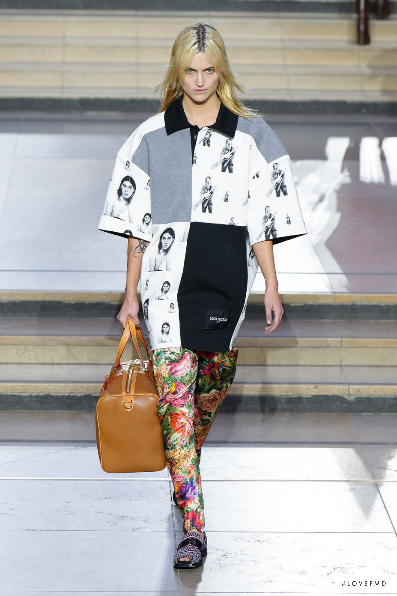 Sarah Brown featured in  the Louis Vuitton fashion show for Autumn/Winter 2022