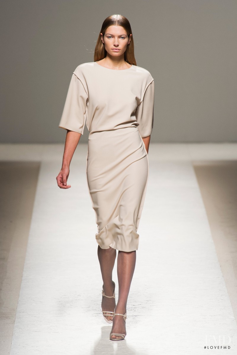 Jessica Hart featured in  the Max Mara fashion show for Spring/Summer 2014