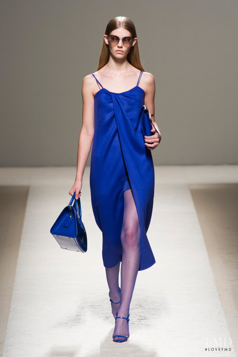 Ondria Hardin featured in  the Max Mara fashion show for Spring/Summer 2014