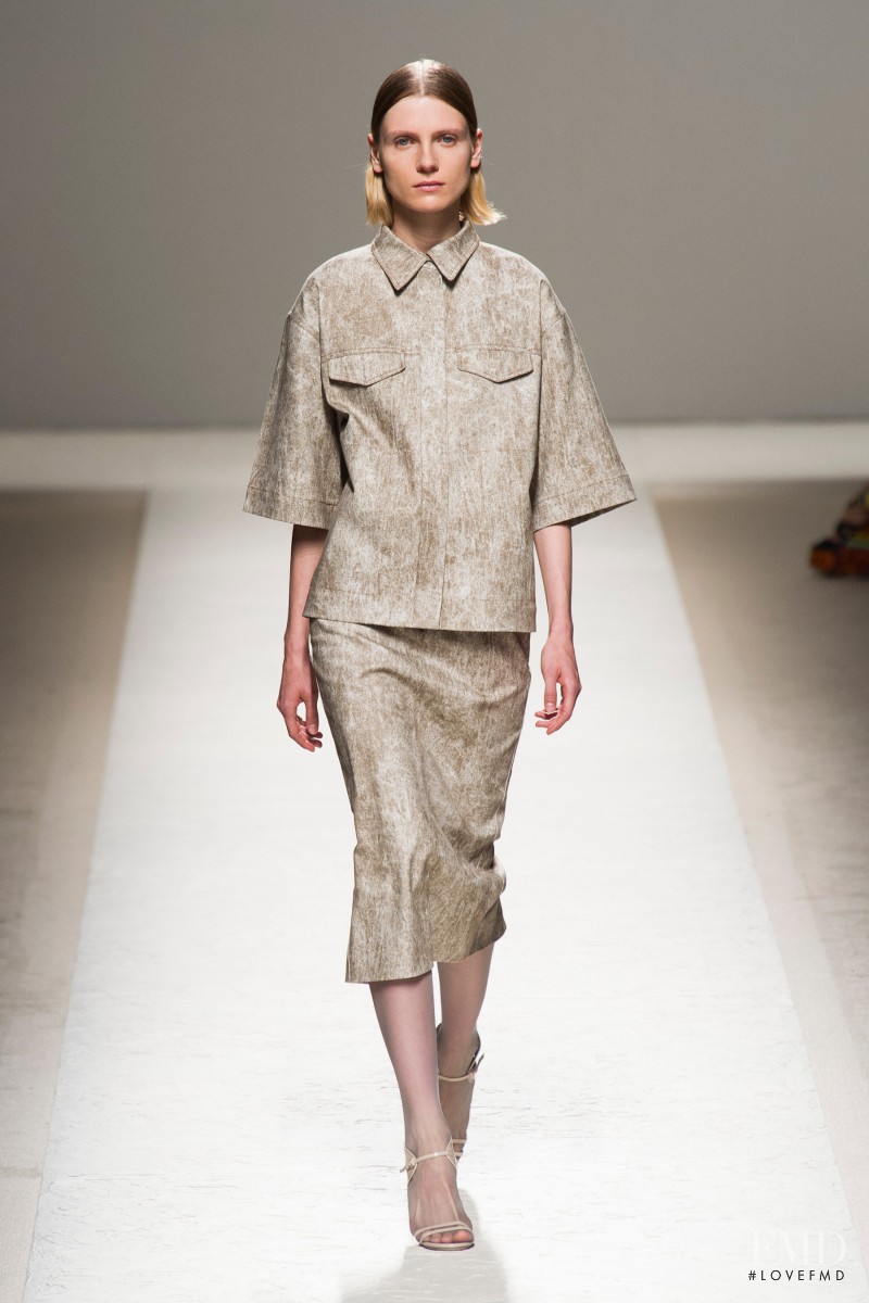 Maria Loks featured in  the Max Mara fashion show for Spring/Summer 2014